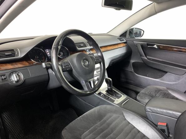 Volkswagen Passat B7 с пробегом 2012 года, цена 952 000 рублей, 155012 км, седан, Автокод Объявления