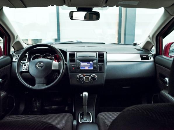 Nissan Tiida I Рестайлинг с пробегом 2012 года, цена 859 000 рублей, 85201 км, хэтчбек, Автокод Объявления
