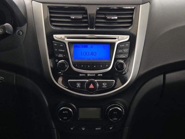 Hyundai Solaris I с пробегом 2012 года, цена 969 000 рублей, 79304 км, седан, Автокод Объявления