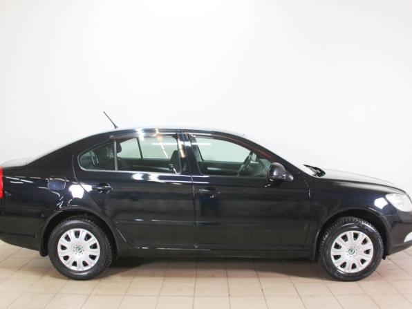 Skoda Octavia II (A5) Рестайлинг с пробегом 2011 года, цена 692 800 рублей, 252806 км, универсал, Автокод Объявления