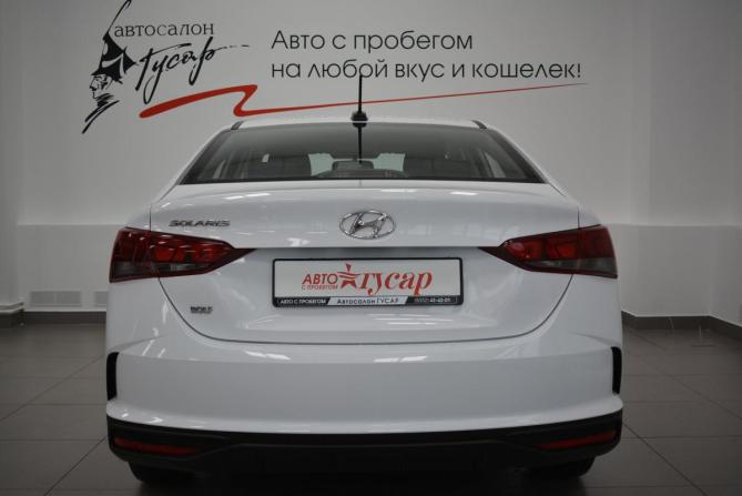 Hyundai Solaris II Рестайлинг с пробегом 2021 года, цена 1 649 000 рублей, 75000 км, седан, Автокод Объявления