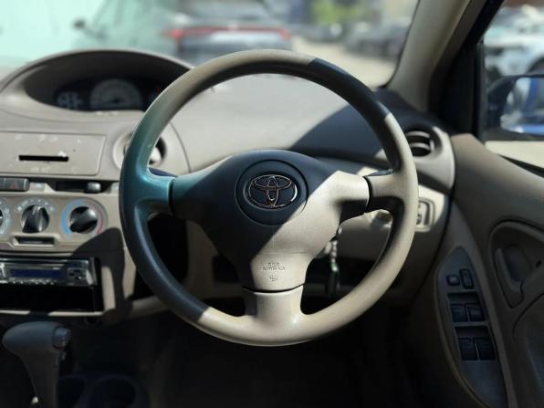 Toyota Platz с пробегом 2003 года, цена 379 000 рублей, 246823 км, седан, Автокод Объявления
