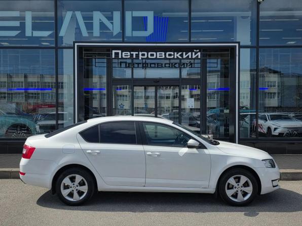 Skoda Octavia III (A7) с пробегом 2013 года, цена 799 000 рублей, 210166 км, лифтбек, Автокод Объявления