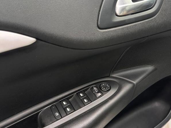 Citroen C4 II с пробегом 2015 года, цена 615 300 рублей, 189948 км, седан, Автокод Объявления