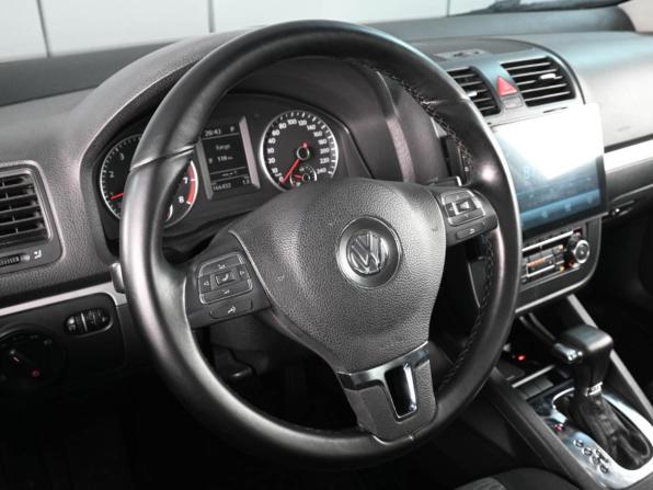 Volkswagen Jetta V с пробегом 2010 года, цена 649 000 рублей, 166432 км, седан, Автокод Объявления