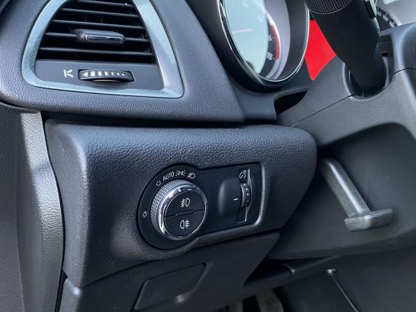 Opel Astra J с пробегом 2011 года, цена 799 000 рублей, 155313 км, хэтчбек, Автокод Объявления