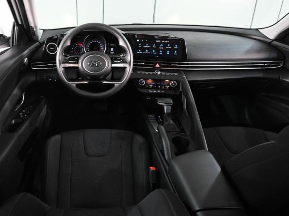 Hyundai Avante VII с пробегом 2021 года, цена 1 959 000 рублей, 55613 км, седан, Автокод Объявления