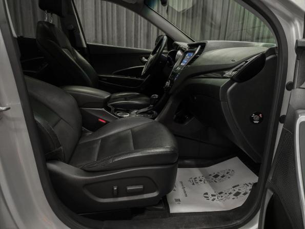 Hyundai Santa Fe III с пробегом 2013 года, цена 1 850 000 рублей, 308000 км, внедорожник, Автокод Объявления