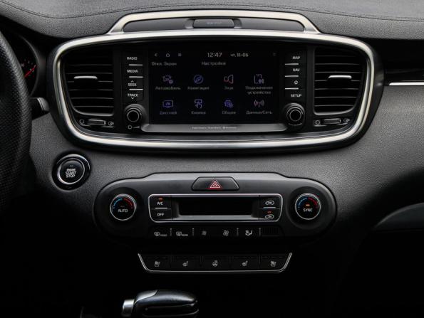 Kia Sorento III Prime Рестайлинг с пробегом 2018 года, цена 2 995 000 рублей, 118664 км, внедорожник, Автокод Объявления