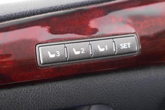 Lexus LX III с пробегом 2011 года, цена 3 429 000 рублей, 417000 км, внедорожник, Автокод Объявления