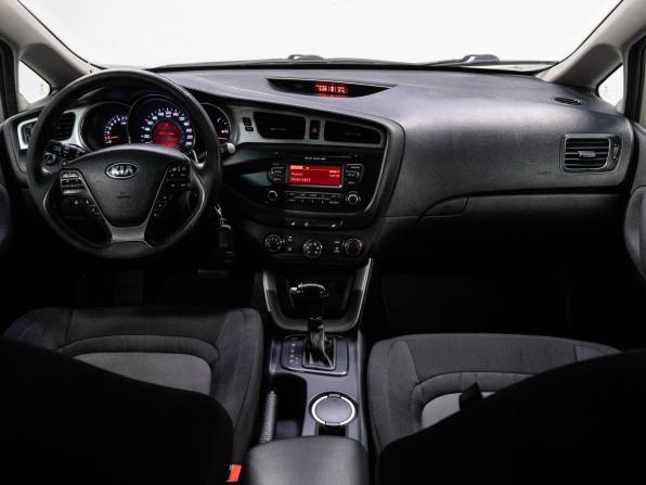 Kia Ceed II с пробегом 2012 года, цена 1 099 000 рублей, 185187 км, хэтчбек, Автокод Объявления