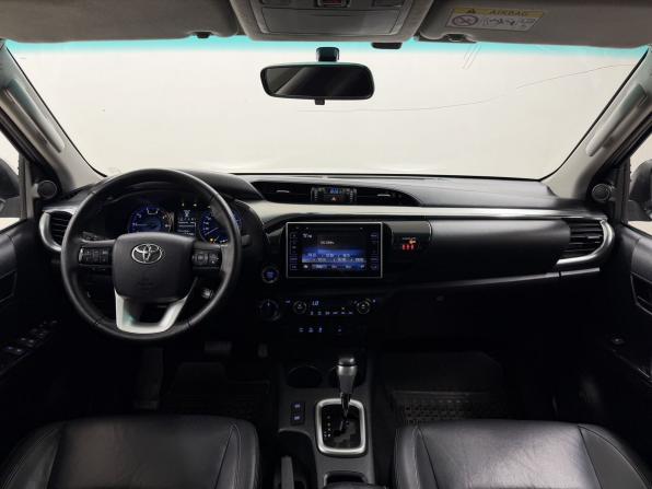 Toyota Hilux VIII с пробегом 2017 года, цена 3 850 000 рублей, 104724 км, offers.body_type.unknown, Автокод Объявления