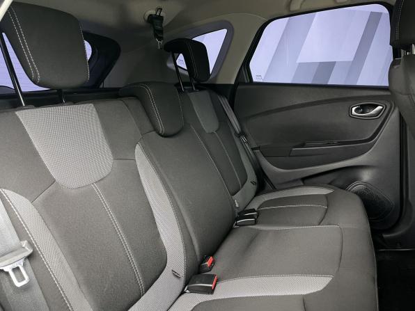 Renault Kaptur I Рестайлинг с пробегом 2021 года, цена 1 828 000 рублей, 21743 км, внедорожник, Автокод Объявления