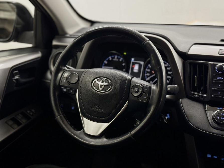 Toyota RAV4 IV (XA40) Рестайлинг Вологда  - изображение 17