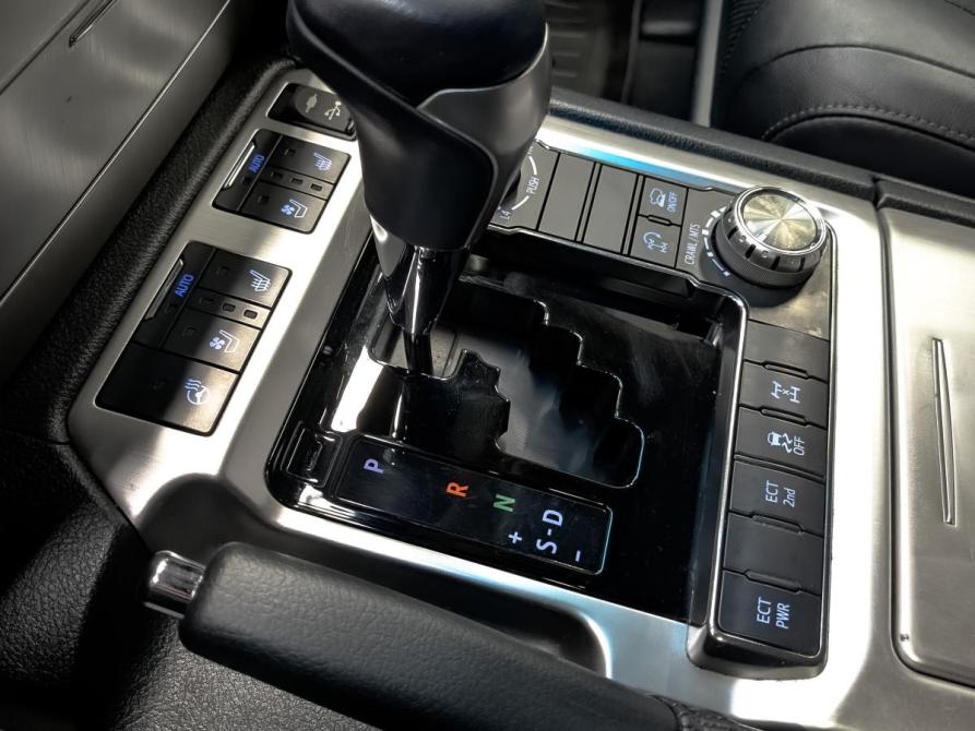 Toyota Land Cruiser 200 Series Рестайлинг 2 Москва  - изображение 21