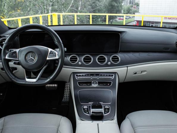 Mercedes-Benz E-Класс AMG V (W213) с пробегом 2017 года, цена 4 150 000 рублей, 109000 км, седан, Автокод Объявления