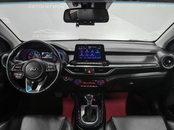 Kia K3 II Рестайлинг с пробегом 2021 года, цена 2 150 000 рублей, 61900 км, седан, Автокод Объявления