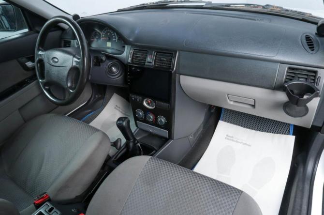 Lada (ВАЗ) Priora I с пробегом 2012 года, цена 269 000 рублей, 256000 км, хэтчбек, Автокод Объявления