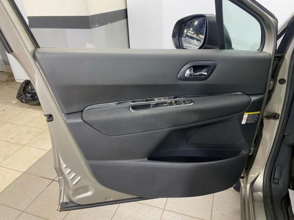 Peugeot 3008 I с пробегом 2011 года, цена 699 000 рублей, 217000 км, внедорожник, Автокод Объявления