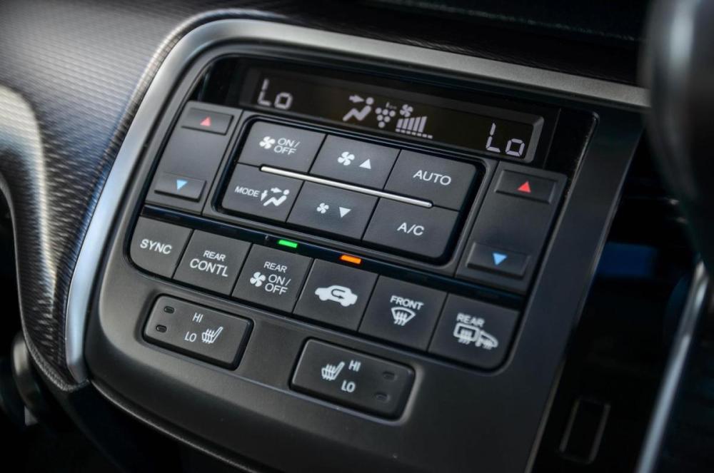 Honda Stepwgn V Рестайлинг Курган  - изображение 14