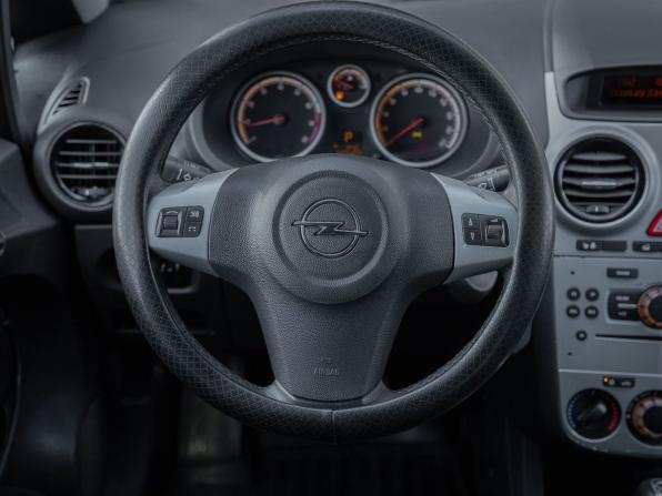 Opel Corsa D Рестайлинг II с пробегом 2013 года, цена 700 000 рублей, 140407 км, хэтчбек, Автокод Объявления