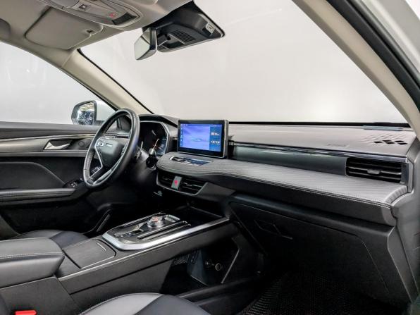 Haval Jolion I с пробегом 2023 года, цена 1 790 000 рублей, 33018 км, внедорожник, Автокод Объявления