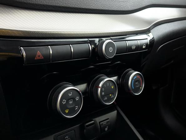 Lada (ВАЗ) Vesta I Рестайлинг (NG) с пробегом 2024 года, цена 1 500 000 рублей, 40803 км, седан, Автокод Объявления