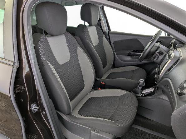 Renault Kaptur I с пробегом 2018 года, цена 1 390 000 рублей, 74524 км, внедорожник, Автокод Объявления