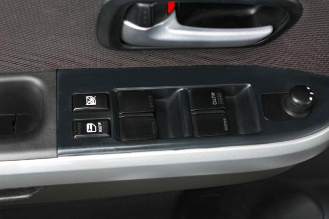 Suzuki Grand Vitara II Рестайлинг с пробегом 2011 года, цена 1 069 000 рублей, 213000 км, внедорожник, Автокод Объявления