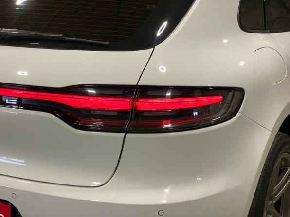 Porsche Macan I Рестайлинг с пробегом 2019 года, цена 4 950 000 рублей, 89111 км, внедорожник, Автокод Объявления