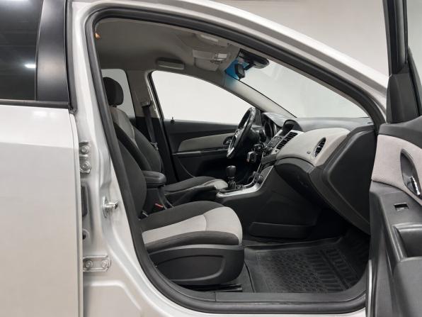 Chevrolet Cruze I с пробегом 2011 года, цена 549 000 рублей, 240000 км, седан, Автокод Объявления