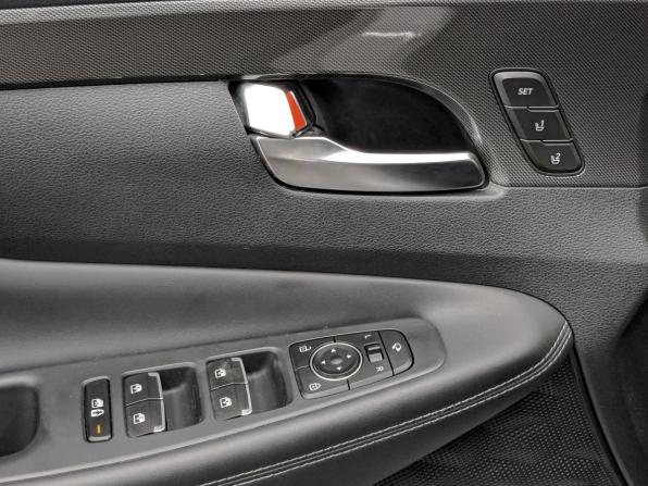 Hyundai Santa Fe IV Рестайлинг с пробегом 2021 года, цена 4 200 000 рублей, 43134 км, внедорожник, Автокод Объявления