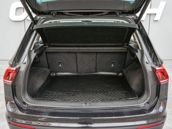 Volkswagen Tiguan II с пробегом 2017 года, цена 2 528 000 рублей, 151953 км, внедорожник, Автокод Объявления