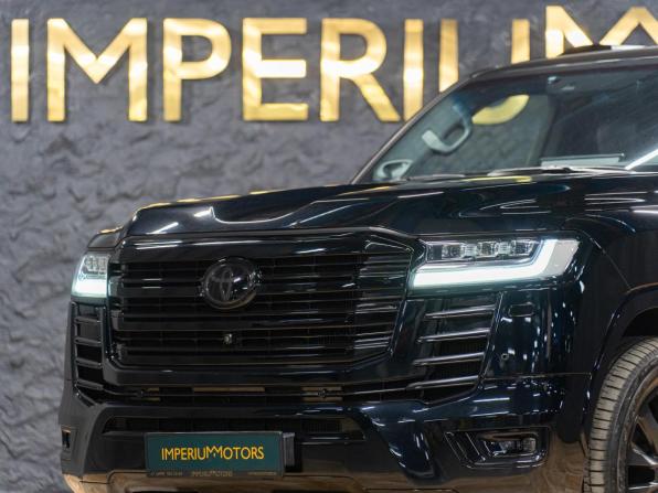 Toyota Land Cruiser 300 Series с пробегом 2021 года, цена 10 790 000 рублей, 55598 км, внедорожник, Автокод Объявления