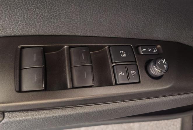 Toyota Camry VIII (XV70) Рестайлинг с пробегом 2021 года, цена 2 580 000 рублей, 112021 км, седан, Автокод Объявления