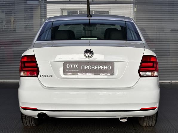 Volkswagen Polo V Рестайлинг с пробегом 2018 года, цена 1 220 000 рублей, 103550 км, седан, Автокод Объявления