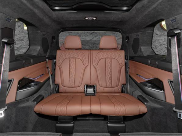 Новый BMW X7 I (G07) Рестайлинг 2026 года, цена 18 790 000 рублей, внедорожник, Автокод Объявления