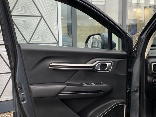 Geely Okavango I с пробегом 2023 года, цена 2 449 000 рублей, 29900 км, внедорожник, Автокод Объявления