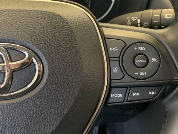 Toyota RAV4 V (XA50) с пробегом 2022 года, цена 3 660 500 рублей, 8300 км, внедорожник, Автокод Объявления