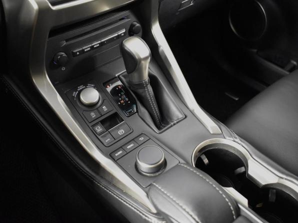 Lexus NX I с пробегом 2016 года, цена 2 393 900 рублей, 149189 км, внедорожник, Автокод Объявления