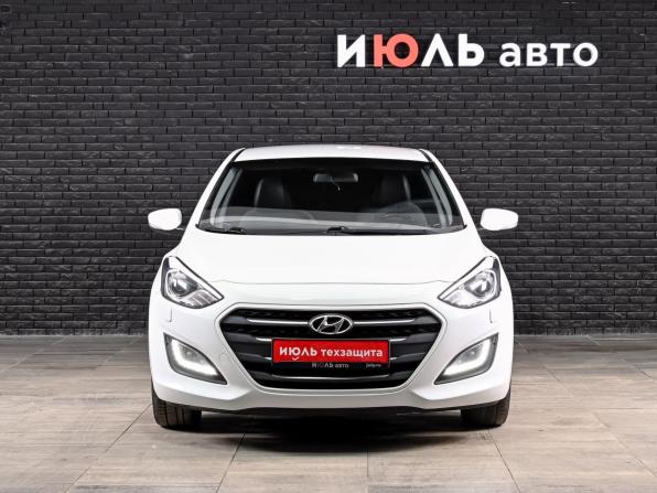 Hyundai i30 II Рестайлинг с пробегом 2015 года, цена 1 250 000 рублей, 94798 км, хэтчбек, Автокод Объявления