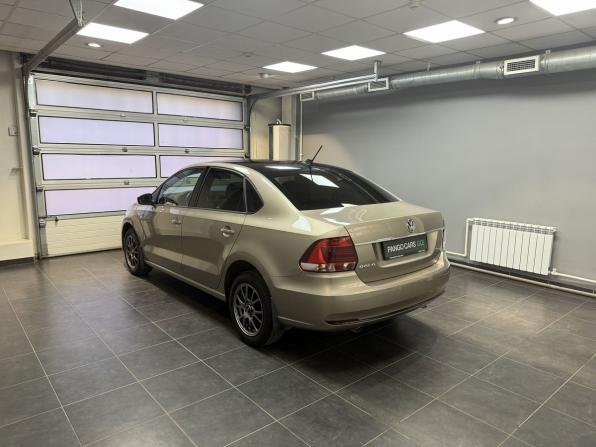 Volkswagen Polo V Рестайлинг с пробегом 2018 года, цена 1 249 000 рублей, 120000 км, седан, Автокод Объявления