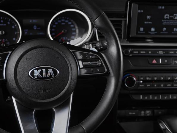 Новый Kia Ceed III 2019 года, цена 1 695 000 рублей, универсал, Автокод Объявления