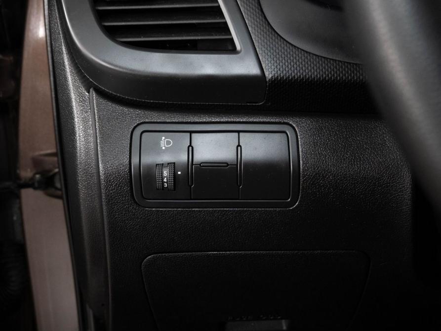 Hyundai Solaris I Рестайлинг Казань  - изображение 14