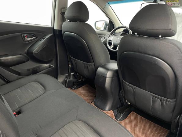 Hyundai ix35 I Рестайлинг с пробегом 2014 года, цена 1 110 000 рублей, 202345 км, внедорожник, Автокод Объявления