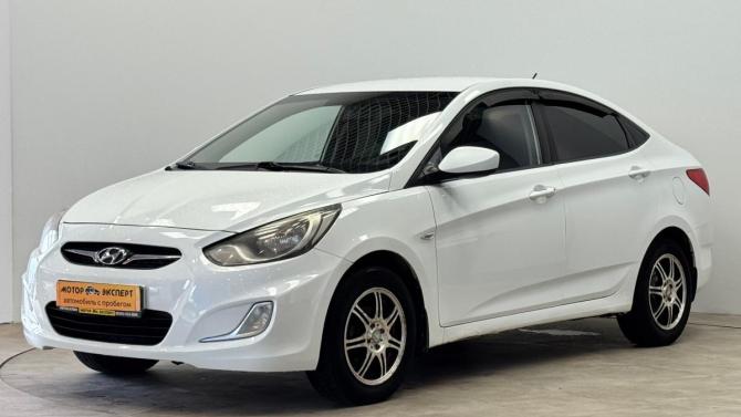 Hyundai Solaris I с пробегом 2012 года, цена 665 000 рублей, 149363 км, седан, Автокод Объявления