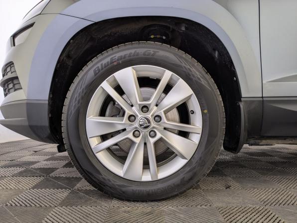Skoda Karoq I с пробегом 2022 года, цена 2 825 000 рублей, 75528 км, внедорожник, Автокод Объявления