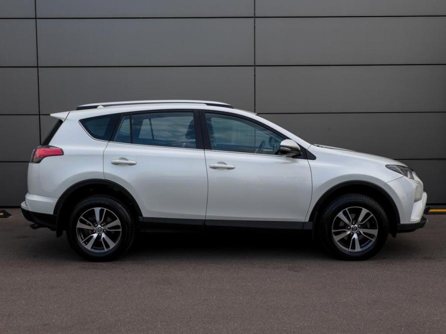 Toyota RAV4 IV (XA40) Рестайлинг Москва  - изображение 4