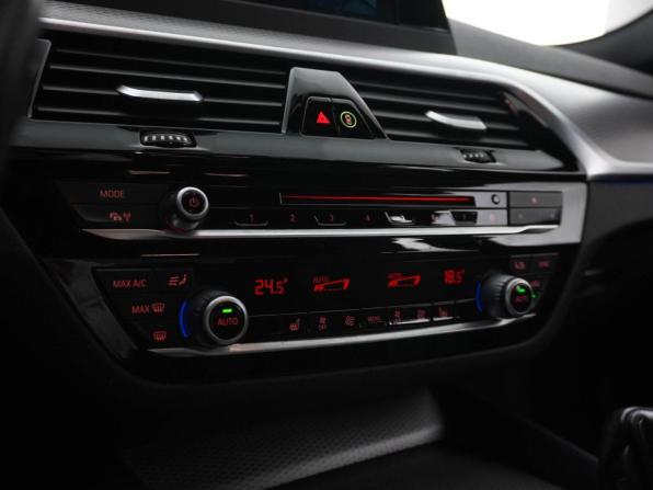 BMW 5 серии VII (G30/G31/G38) с пробегом 2018 года, цена 3 498 444 рубля, 106736 км, седан, Автокод Объявления