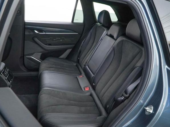 Geely Monjaro I с пробегом 2025 года, цена 3 999 077 рублей, 10180 км, внедорожник, Автокод Объявления